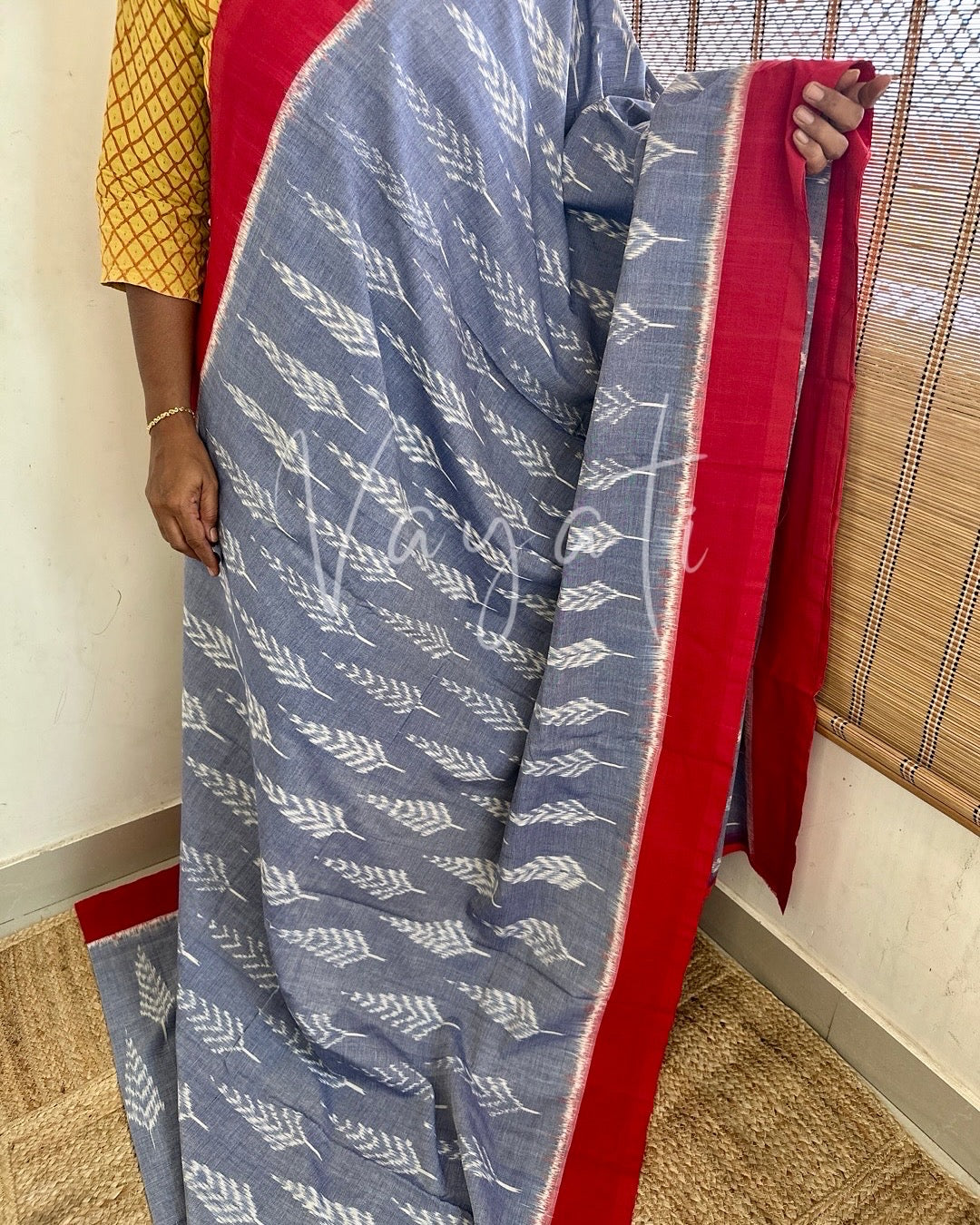 Ikkat BRed Handloom Saree