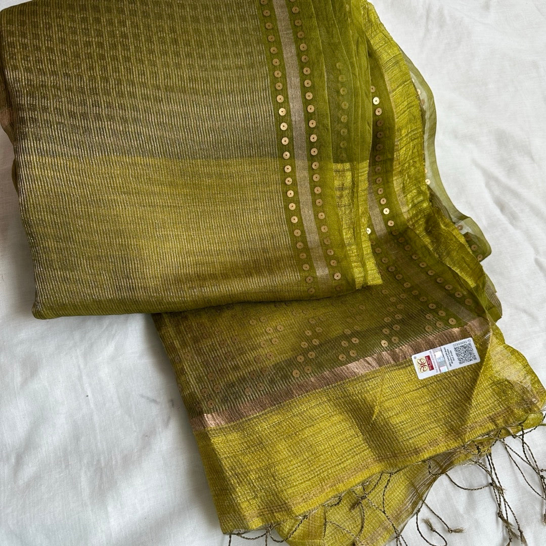 Green Tissue Muslin Silk Saree www.vayatistudio.com.