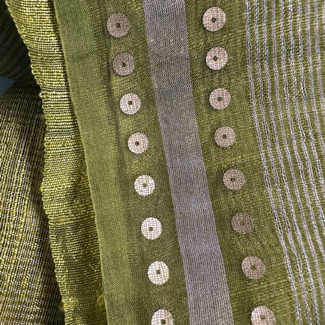 Green Tissue Muslin Silk Saree www.vayatistudio.com.