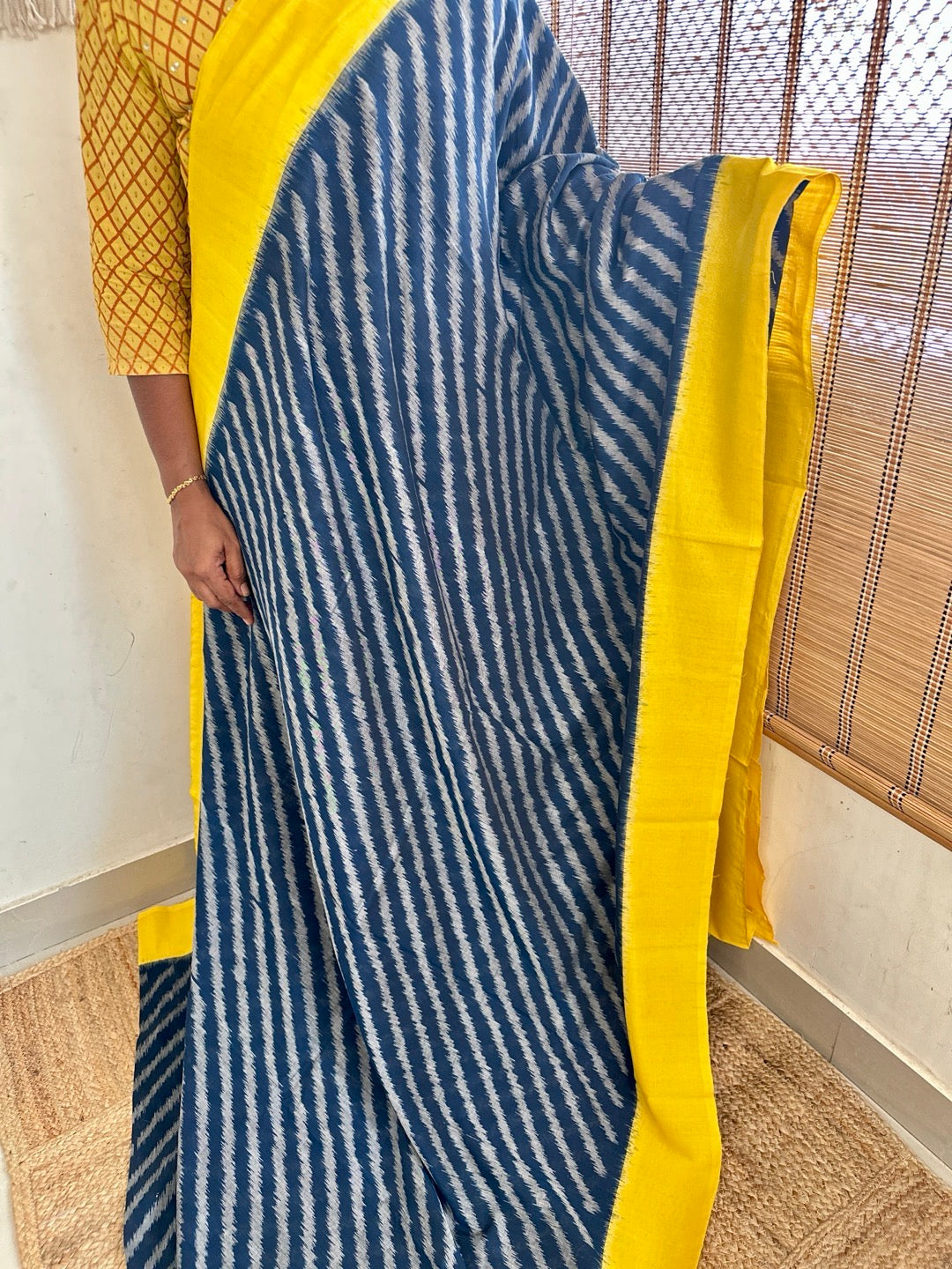 Ikkat BYellow Handloom Saree