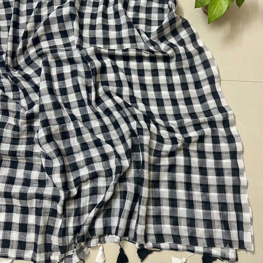 Mul Cotton Checked WhiteBlack Saree