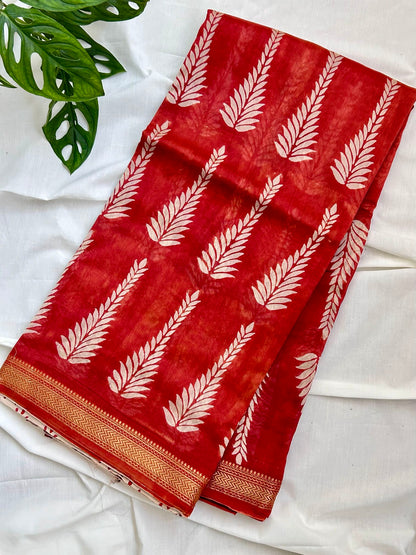 Red Floral Maheswari Silk Saree