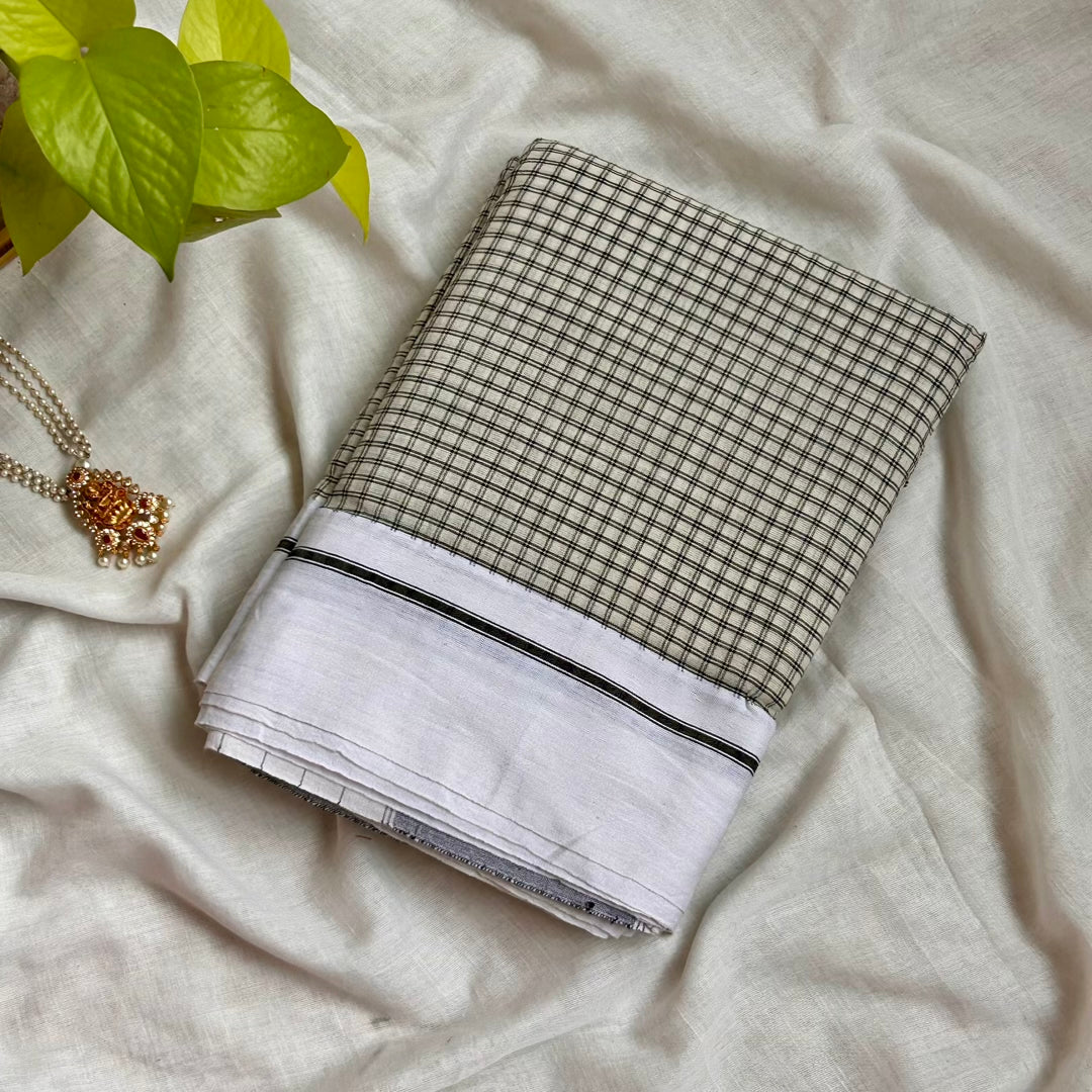 Patteda Anchu White BlackW Saree