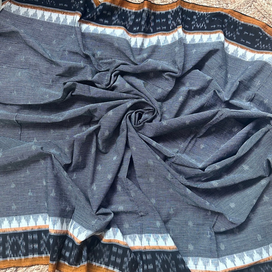 Blouse Ikkat Grey WBlack-08