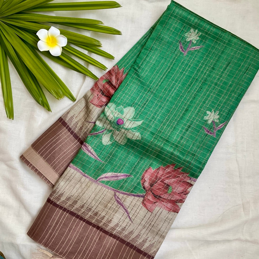 SemiTussar Green Saree www.vayatistudio.com.