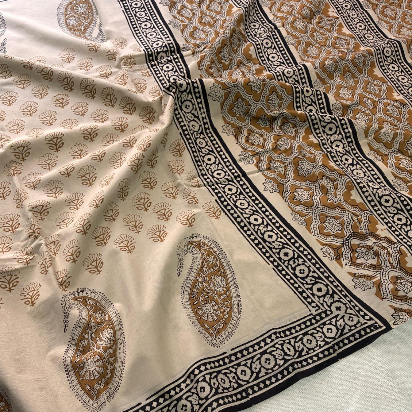 Mul cotton cream saree